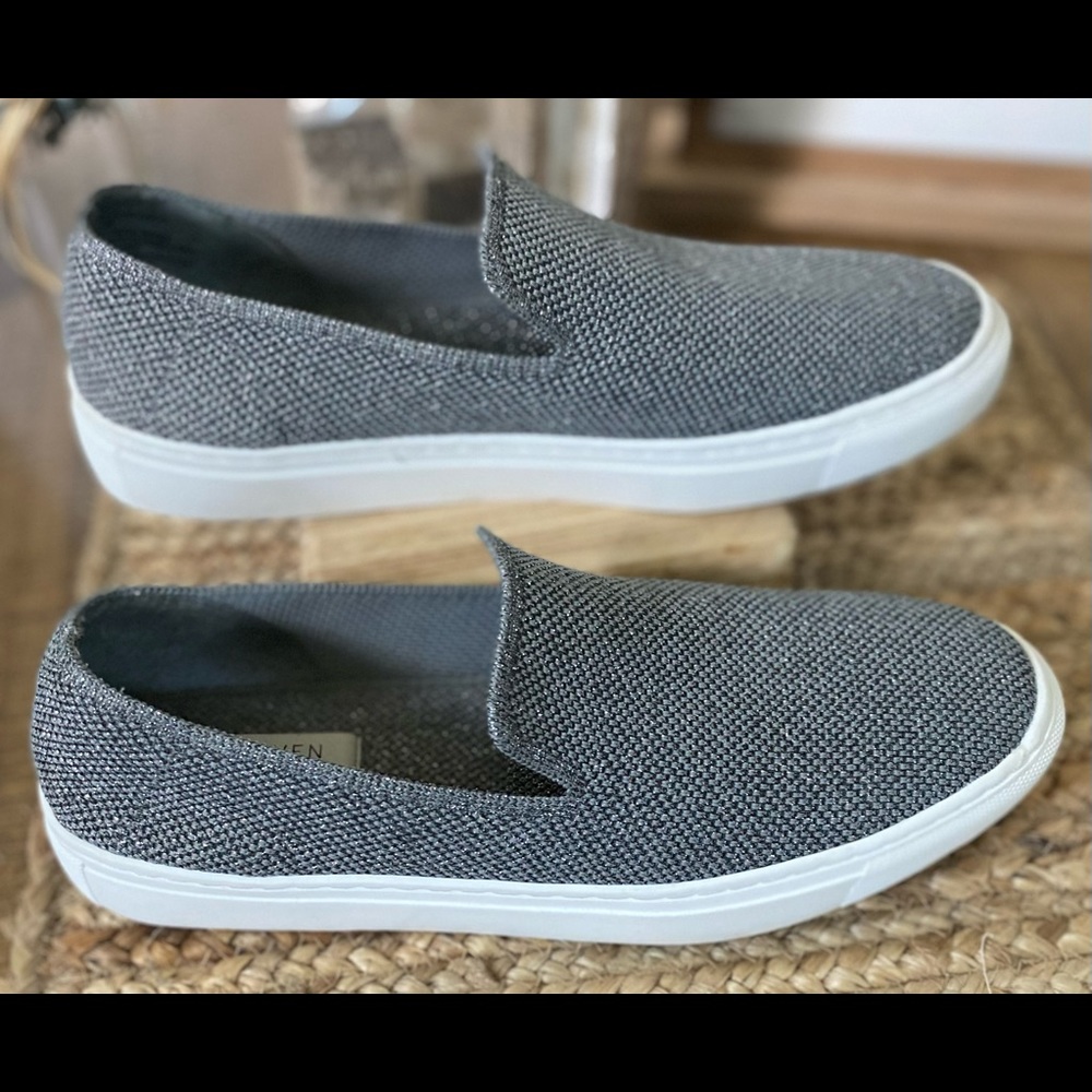 STEVEN BY STEVE MADDEN “KELSEA”SNEAKER! - Picture 3 of 12